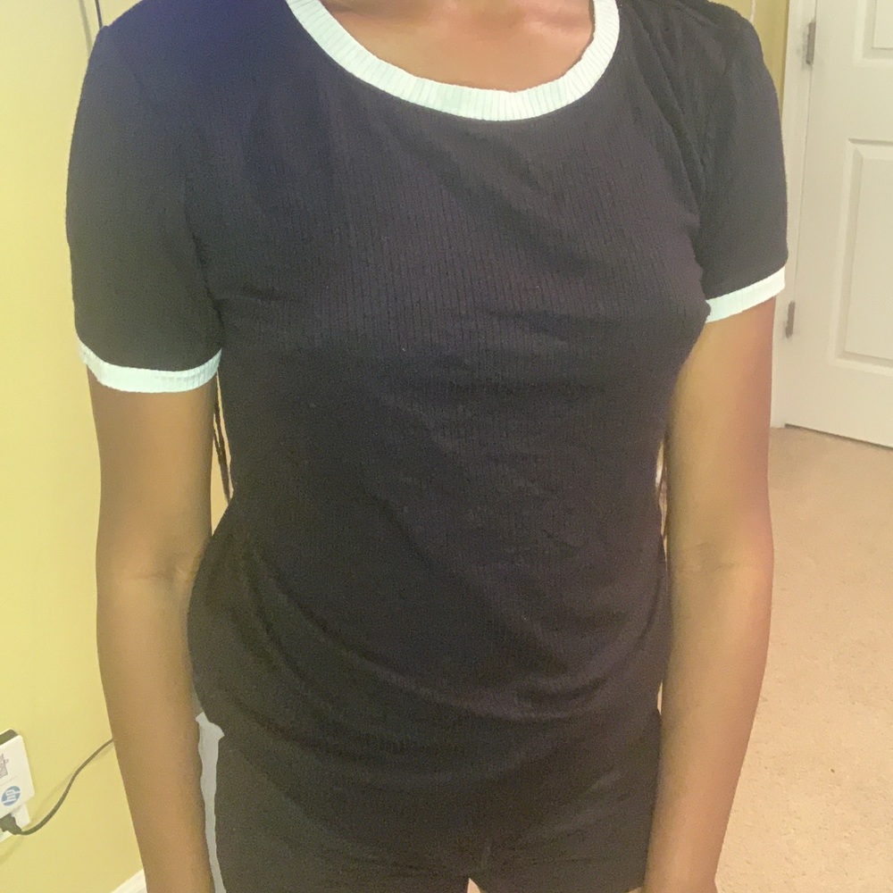 Black shirt